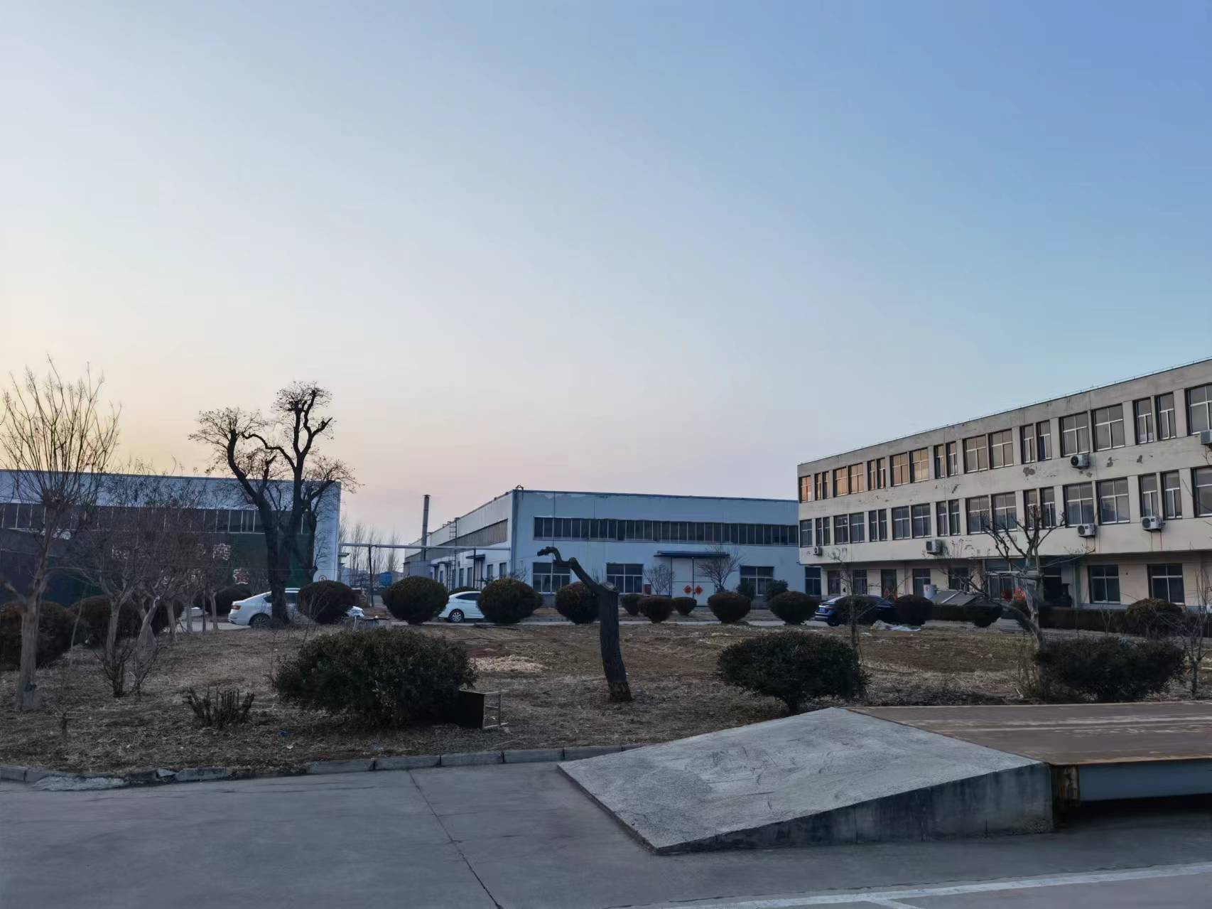  Transfer fee of 35 mu state-owned industrial land for factory buildings in Yishui County, Linyi, Shandong Province: 32 million yuan 